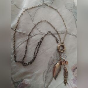 Elegant Gold Tone Leaf Pendant Necklace